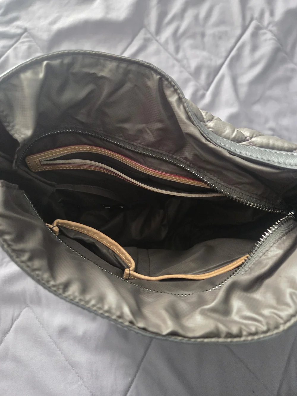 Magnet Astor Small Hobo - Color Is Grey, Like New